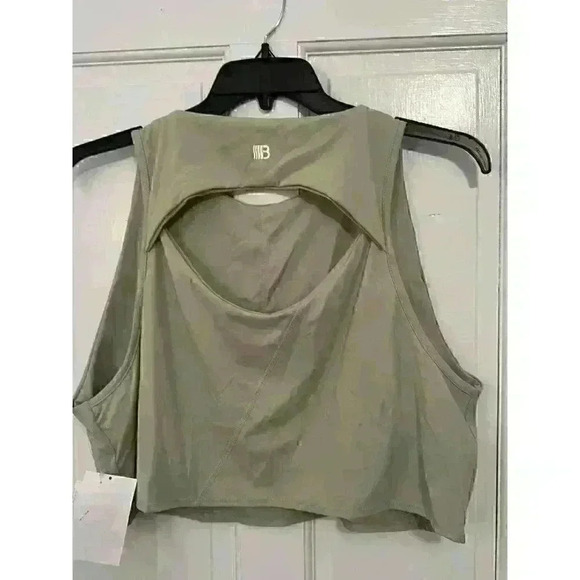 Cotton On light green sports bra NWT size 24 - Picture 2 of 2